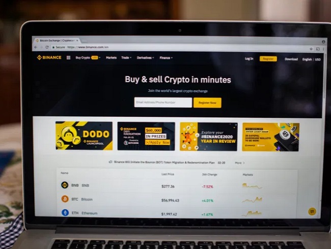 binance crypto dust