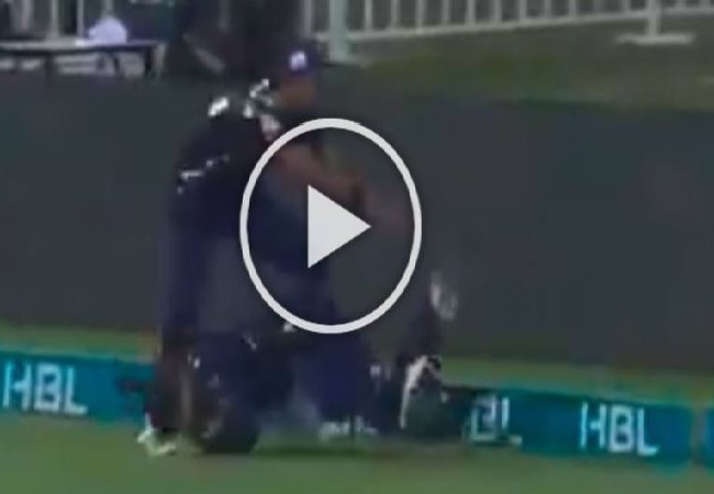 Get well soon Fafdu Plessis: Video replays showed du Plessis' head hit Hasnain's knee.