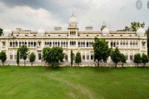 Lucknow University teachers show the way, ‘adopt’ 75 students orphaned due to Covid-19
