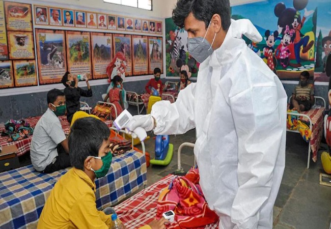 New Covid-19 threat looming in Maharashtra? Over 9,000 children test corona+ve in Ahmednagar