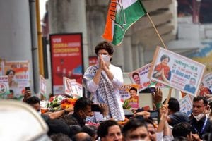 Priyanka Gandhi Vadra welcomed by party leaders & workers in Lucknow; See Pics