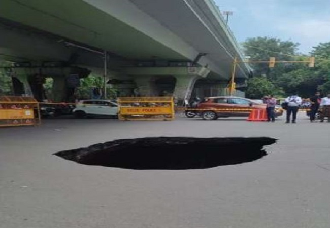 Delhi: Road caves in near IIT campus, sinkhole prompts flurry of memes on social media