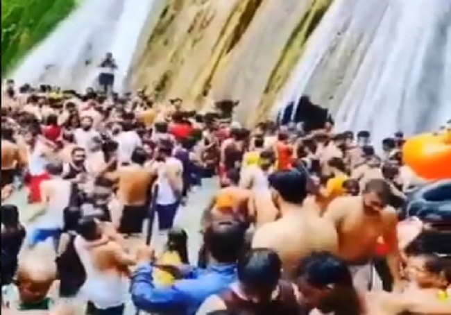 Mussoorie: Only 50 tourists allowed at Kempty Falls, after viral video sparks outrage
