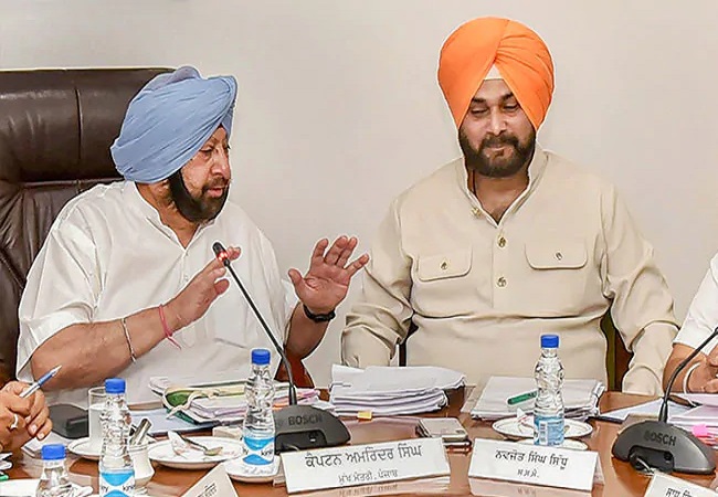 Punjab Cong crisis: Will Sidhu say 'sorry' to placate Captain? Latter bent on public apology