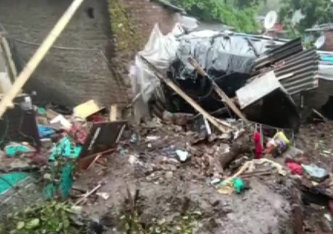 Mumbai: 11 killed in wall collapse in Chembur