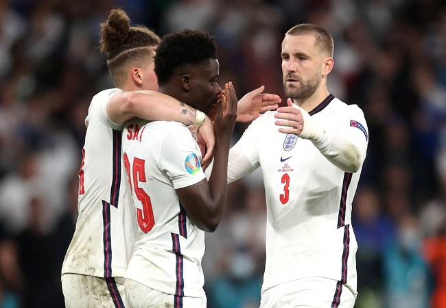 Euro 2020: Twitter removes tweets, suspends accounts after fans racially abuse England players