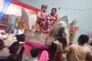 Groom’s mother beats him with slipper during wedding ceremony, VIDEO goes viral