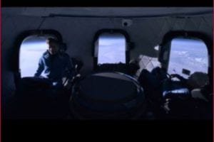 Jeff Bezos, Blue Origin crew successfully completes spaceflight (VIDEO)