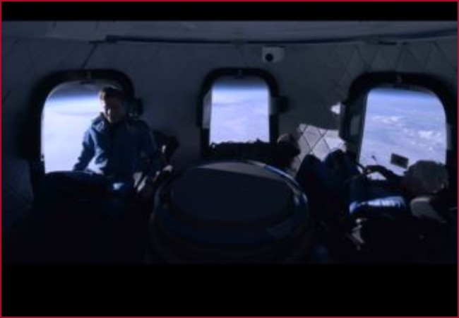 Jeff Bezos, Blue Origin crew successfully completes spaceflight (VIDEO)