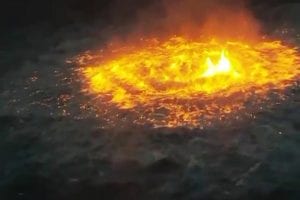 Harrowing video shows the Gulf of Mexico on fire due to gas leak near Pemex Oil Platform