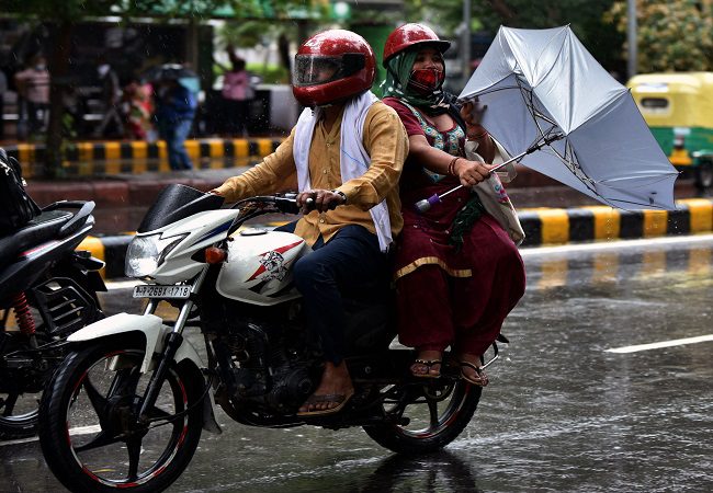 IMD issue orange alert for Delhi, thunderstorms, rain likely to continue