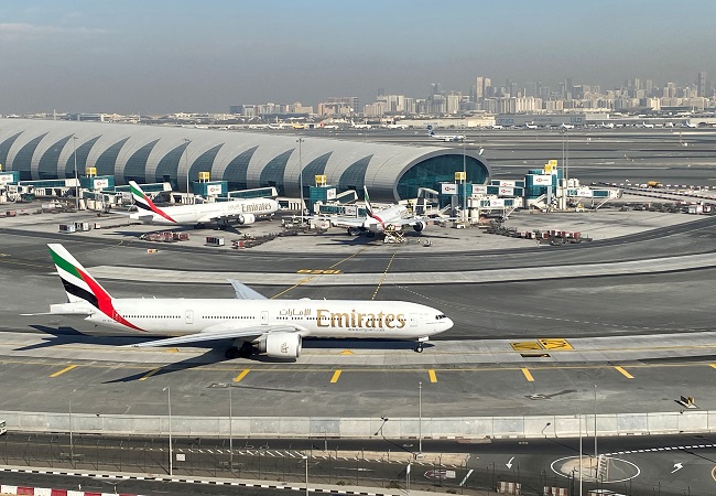 UAE temporarily suspends visa-on-arrival service for Indian passengers