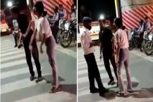 #ArrestLucknowGirl trends on Twitter all day, this assault VIDEO is the reason