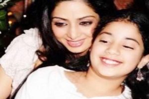 Jahnvi Kapoor misses Sridevi on her birth anniversary, posts childhood memory