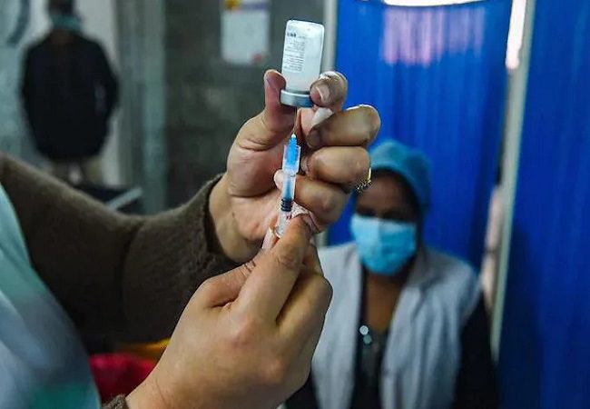 Uttar Pradesh breaches 5.50 crore vaccine mark, leads all other states in inoculation drive