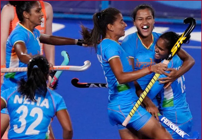 India women’s hockey team scripts history, enter semi-finals for the first time after beating Australia 1-0