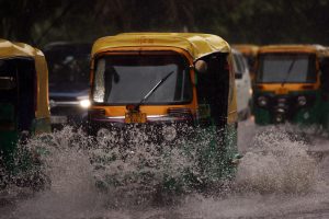 Rain in Delhi-NCR: Heavy rainfall leads to waterlogging in National Capital, traffic movement affected