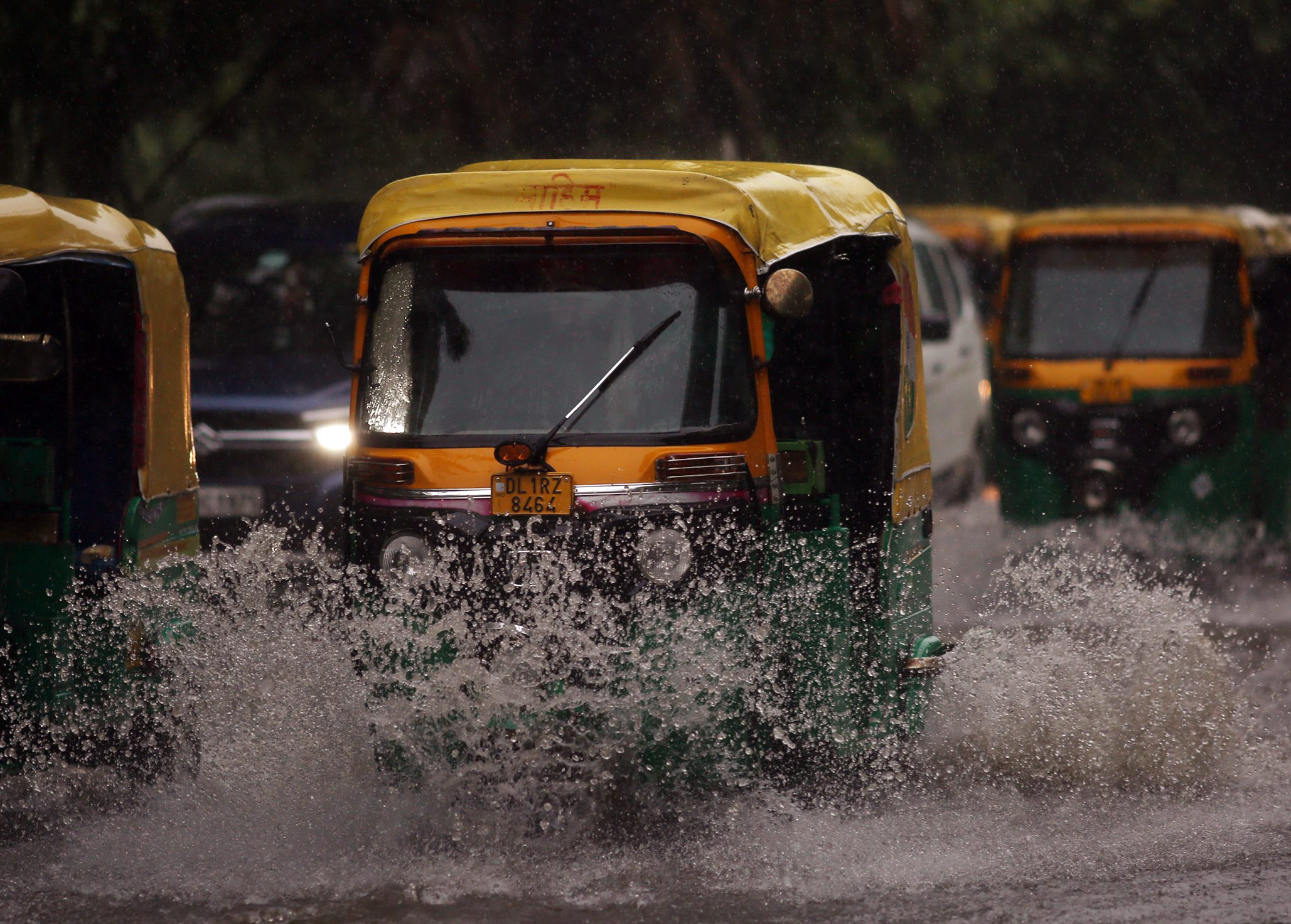 Rain in Delhi-NCR: Heavy rainfall leads to waterlogging in National Capital, traffic movement affected