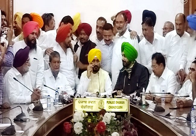 New Punjab CM effects administrative reshuffle, Hussan Lal to replace Tajveer Singh as Principal Secy
