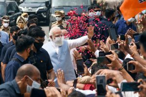 PM Modi gets grand welcome from supporters as he returns from US; See Pics