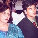 Superstar Akshay Kumar's mother Aruna Bhatia passed away on Wednesday, two days after she was admitted to the intensive care unit of a Mumbai Hospital.