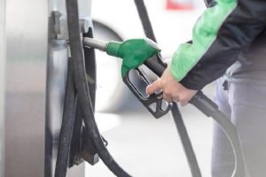 Fuel prices hike in Kabul due to overcharging, residents complain