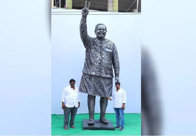 14-feet iron scrap statue of PM Modi made by father-son duo in Guntur