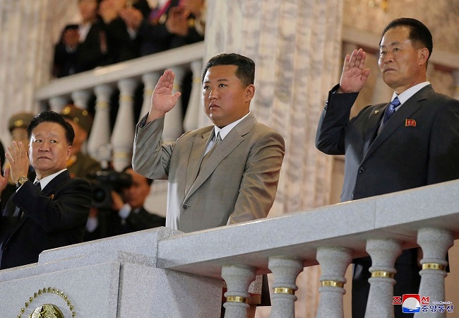 A slimmer Kim Jong Un steals limelight at military parade, gets the twitter talking