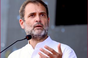 Rahul evades questions on Sibal’s searing remark on Gandhis, dodges cameras (VIDEO)