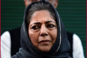 Locked in my house, says Mehbooba Mufti; “This is the real picture of Kashmir”