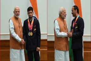 PM Modi speaks to Manish, Singhraj; congratulates them on winning medals at Tokyo Paralympics