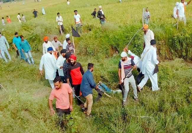 Lakhimpur Kheri: 8 dead in violence during farmers' protest