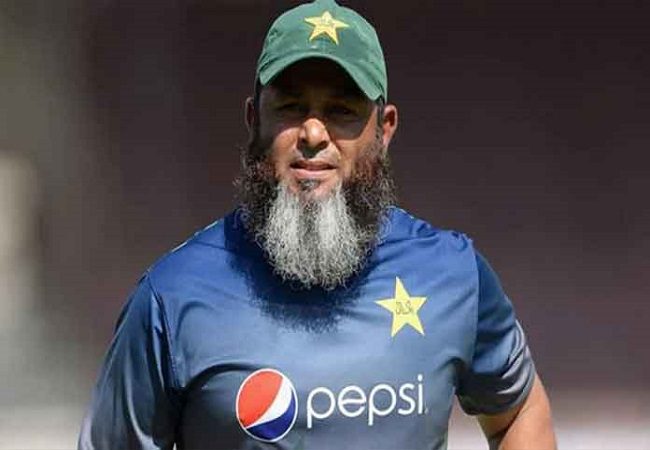 Would love to see Pak face India in the T20 WC finals, says Saqlain