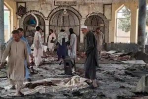 Afghanistan: 100 dead and several injured in suicide blast at Kunduz mosque