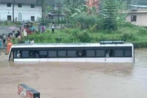 Several parts of Kerala face incessant rains; red alert issued in 5 districts