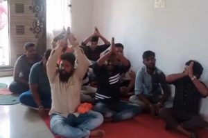 Right-wing activists sing bhajan at Karnataka church to protest against religious conversion