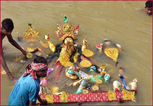 Durga Puja: Delhi Pollution Control Committee prohibits idol immersion at public places