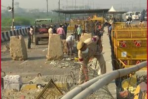 Farmers’ protest Updates: Barricades being removed at Ghazipur, Tikri border (VIDEO)
