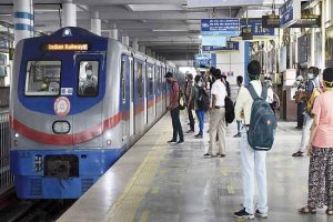Kolkata metro train timings will increase on the occasion of Durga Puja
