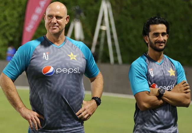 India-Pak T20 WC clash will be 'dogfight', one side won't run away with game, says Hayden