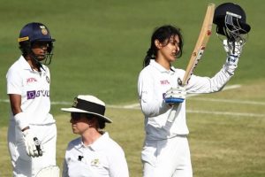 ‘Haseena Julfo wali’ moment on cricket pitch: Smriti Mandhana’s glam look is lighting up Twitter, this weekend