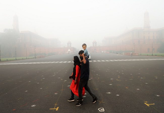 Delhi’s air quality in ‘very poor’ category with overall AQI of 372