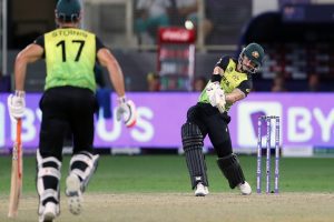 T20 WC: Wade’s 3 consecutive sixes, Stoinis help Aus improbable win over Pak to setup final against NZ