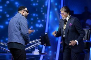 Amitabh Bachchan goes ‘yo yo’ with Badshah on ‘KBC’ sets