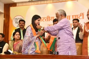 Jolt to UP Congress: Rebel party MLA Aditi Singh joins BJP