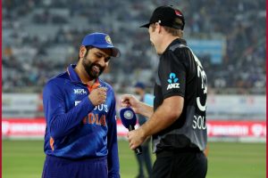 Ind vs NZ, 1st Test: Hosts win toss, opt to bat; Shreyas Iyer makes debut