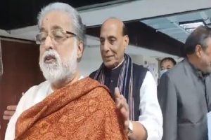 Rajnath surprises TMC MP Sudip Bandyopadhyay with a pat from behind, VIDEO draws attention