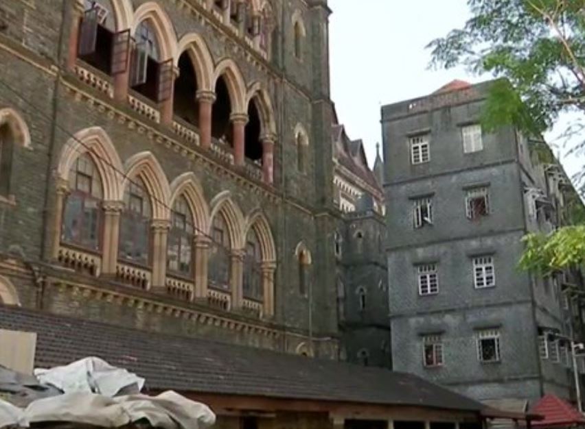 2013 Shakti Mills gang-rape case: Bombay HC quashes death penalty of 3 accused, sends them to life imprisonment