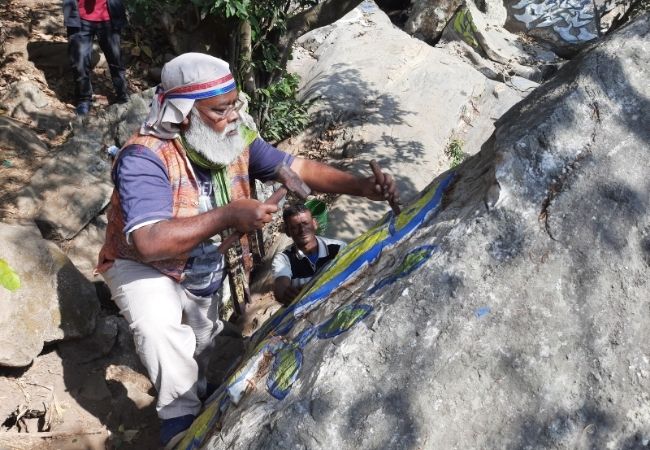 Chitta Dey: Meet the rock artist of Bengal, who is on a mission to restore hills & plateaus of state