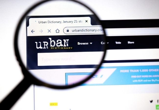 Urban Dictionary trends on social media, people going gaga over its unique feature